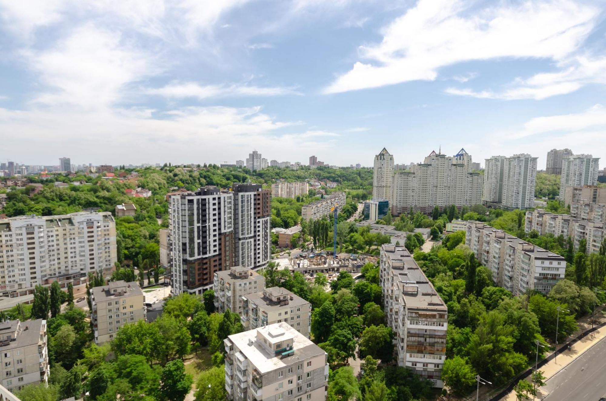 קייב New Apartment Near Railway Station 1A מראה חיצוני תמונה